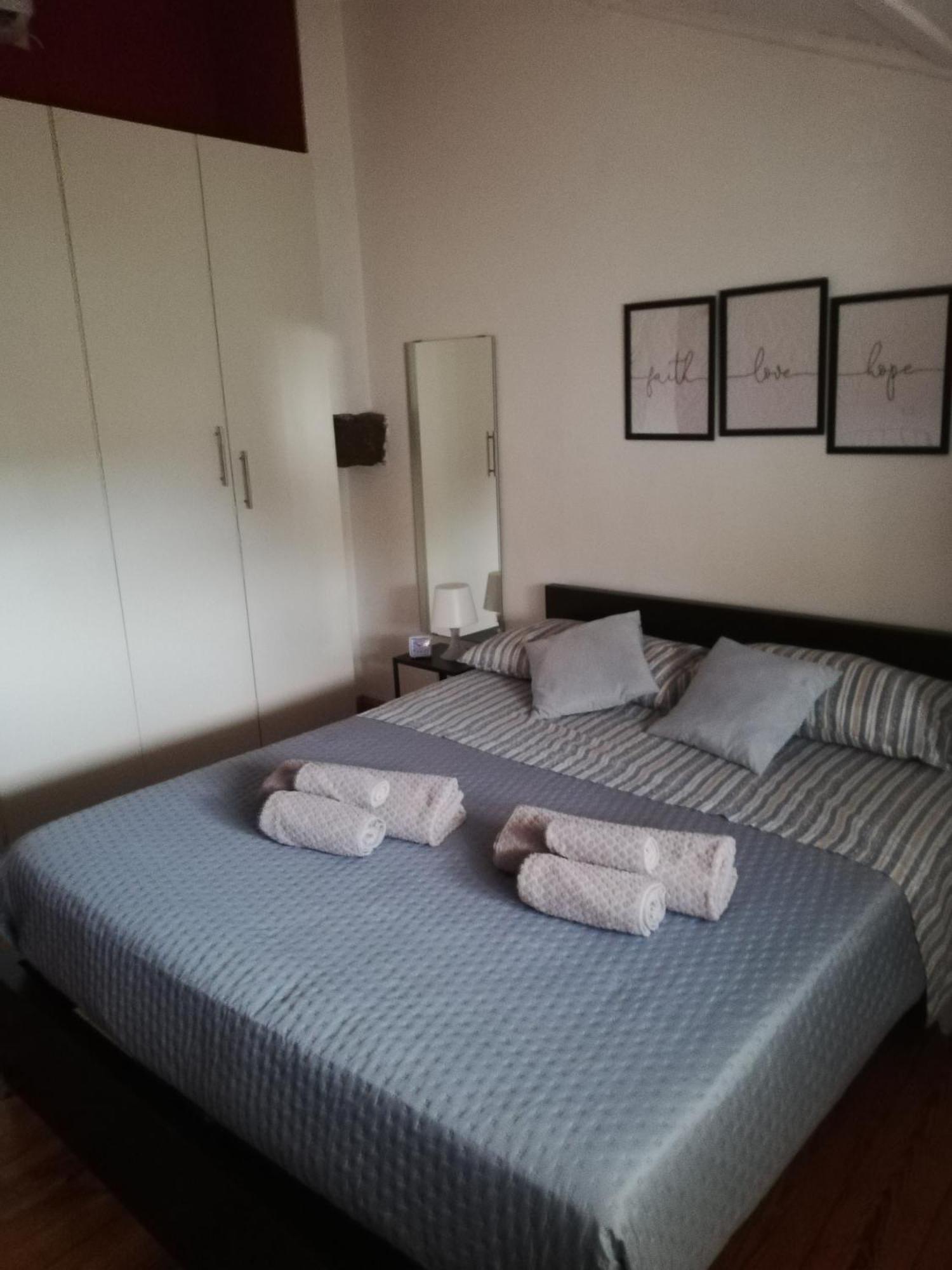 Alfa Casa Vacanze Catania Catânia Exterior foto